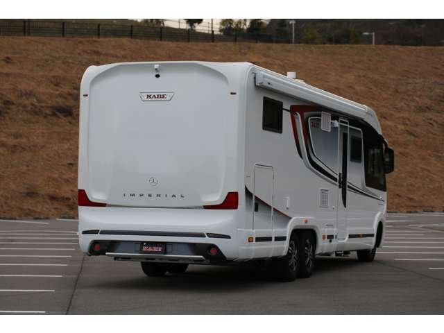 ＫＡＢＥ　インペリアル　ｉ８６０　ＬＢＧ　入庫です！ベンツベースのキャンピングカーです！最新設備満載のお車です！５名まで就寝可能となっております！お気軽にお問い合わせください！