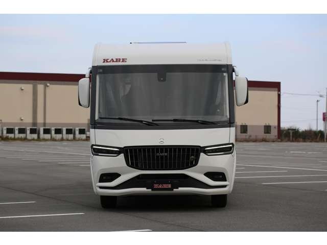 ／リアセパレートツインベッド／独立タイプのシャワー＆トイレ／給水タンク容量　１５０Ｌ　／排水タンク容量　９０Ｌ