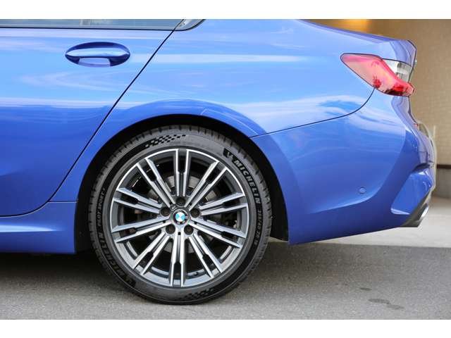 ＢＭＷ　３２０ｄ　ｘＤｒｉｖｅ　Ｍスポーツ　入庫しました！ハイラインＰＫＧ　コンフォートＰＫＧ　ドライビングアシストプロ　ナビ　ＴＶ　バックカメラ　装備充実です！お気軽にお問い合わせください！