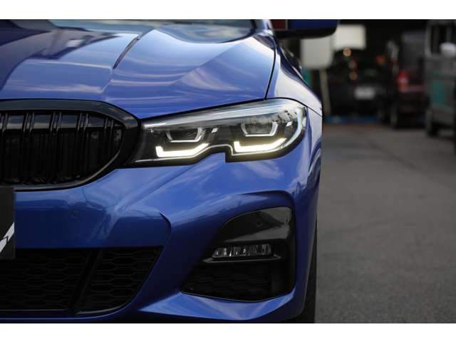 ＢＭＷ　３２０ｄ　ｘＤｒｉｖｅ　Ｍスポーツ　入庫しました！ハイラインＰＫＧ　コンフォートＰＫＧ　ドライビングアシストプロ　ナビ　ＴＶ　バックカメラ　装備充実です！お気軽にお問い合わせください！