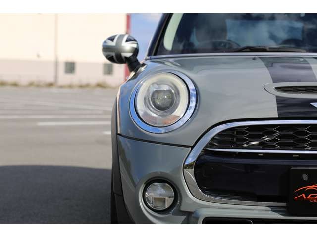 ＭＩＮＩクーパーＳＤ入庫しました！　ナビ　ＴＶ　バックカメラ　スマートキー　エンジンプッシュスタート　おしゃれなグレーツートンです！お気軽にお問い合わせください！