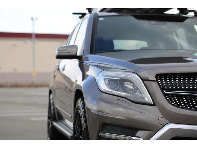 ＧＬＫ３５０　入庫しました！お洒落なブラウンカラーです！社外ＡＷとオールテレーンタイヤでアウトドアな雰囲気に仕上がってます！お気軽にお問い合わせください！