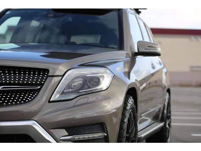 ＧＬＫ３５０　入庫しました！お洒落なブラウンカラーです！社外ＡＷとオールテレーンタイヤでアウトドアな雰囲気に仕上がってます！お気軽にお問い合わせください！