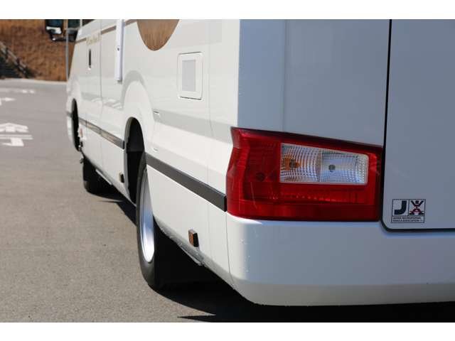 リエッセＩＩベースのＲＶビックフット　ＡＣＳ　エテルノオクタービアＭ　入庫です。サブバッテリーはＡＧＭからリチウムイオンに換装してます。低走行で使用感の少ない車両です！お気軽にお問い合わせください！