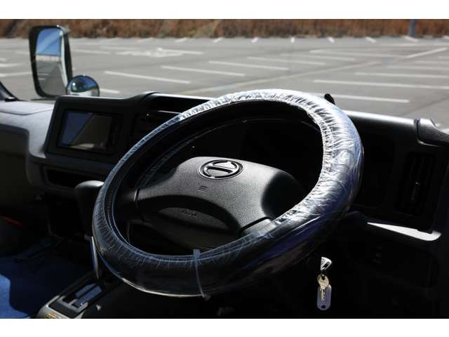 リエッセＩＩベースのＲＶビックフット　ＡＣＳ　エテルノオクタービアＭ　入庫です。サブバッテリーはＡＧＭからリチウムイオンに換装してます。低走行で使用感の少ない車両です！お気軽にお問い合わせください！