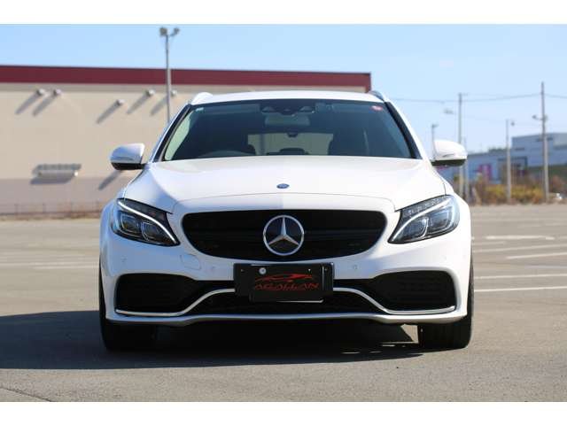 Ｃ６３ルックエアロ　２０ＡＷ　ダウンサス　純正ナビ　バックカメラ　ＥＴＣ　Ｂｌｕｅｔｏｏｔｈ接続　パワーバックドア　程よくカスタムされた１台です！お気軽にお問い合わせください！