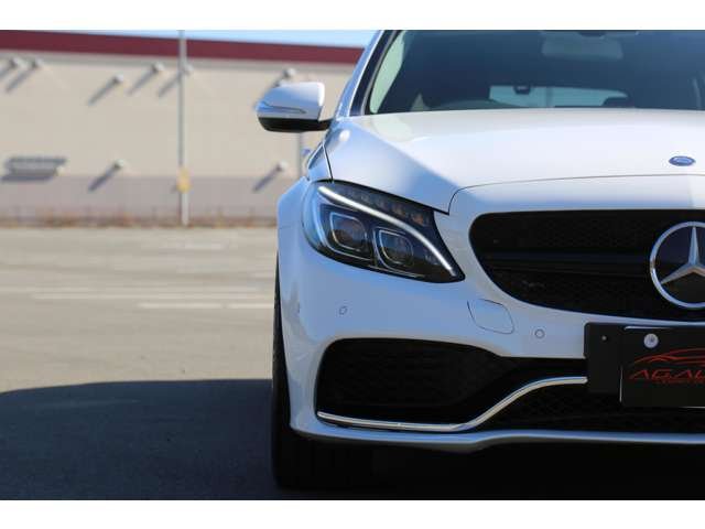 Ｃ６３ルックエアロ　２０ＡＷ　ダウンサス　純正ナビ　バックカメラ　ＥＴＣ　Ｂｌｕｅｔｏｏｔｈ接続　パワーバックドア　程よくカスタムされた１台です！お気軽にお問い合わせください！