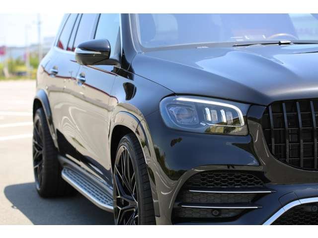 ＧＬＳ５８０　４マチックスポーツ　ショーファーパッケージ　エアバランスパッケージ　ロワリングｋｉｔ　２４インチアルミホイール　社外グリル　かっこよくカスタムされた１台です！お気軽にお問い合わせください